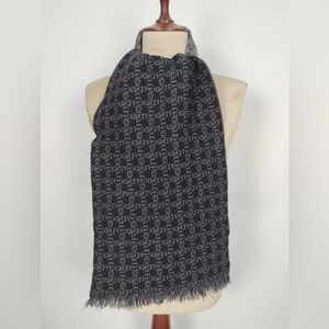 100% Authentic Fendi vintage scarf